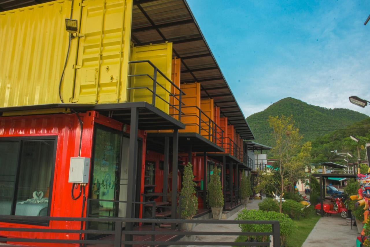 Inbox Living Rimkhong Hotel Chiang Khan Exterior photo