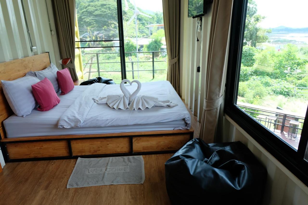 Inbox Living Rimkhong Hotel Chiang Khan Exterior photo