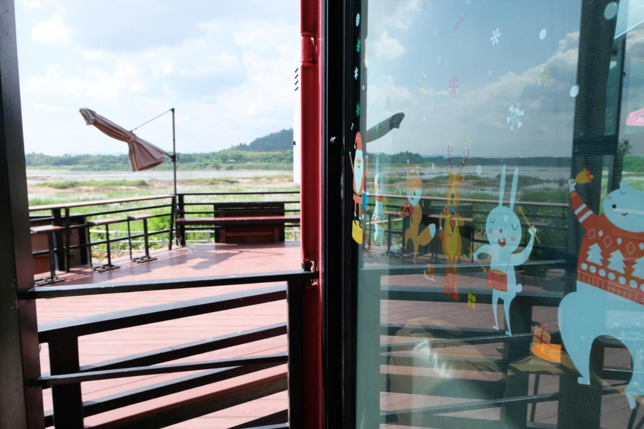 Inbox Living Rimkhong Hotel Chiang Khan Exterior photo